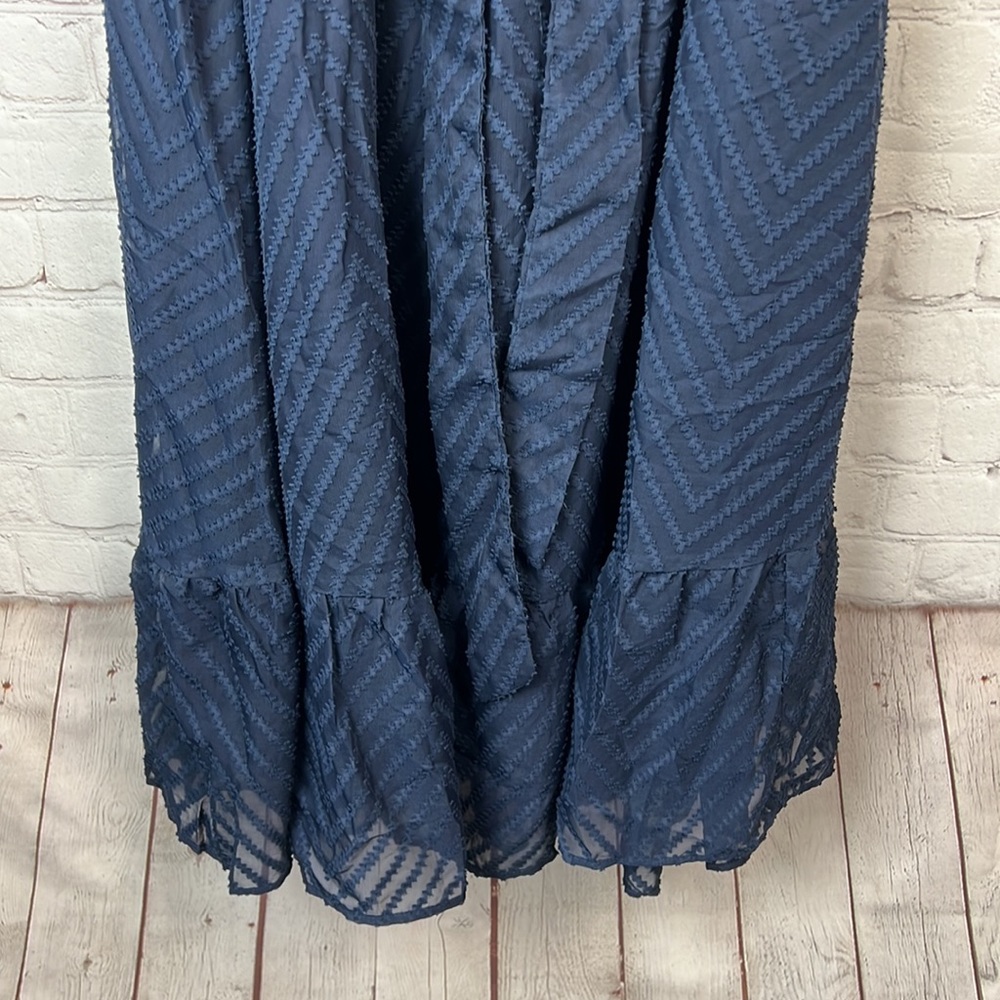 BloomChic Navy Geometric Mesh Ruffle Sleeve Pocket Wrap Dress Plus Size 1X - Picture 9 of 10